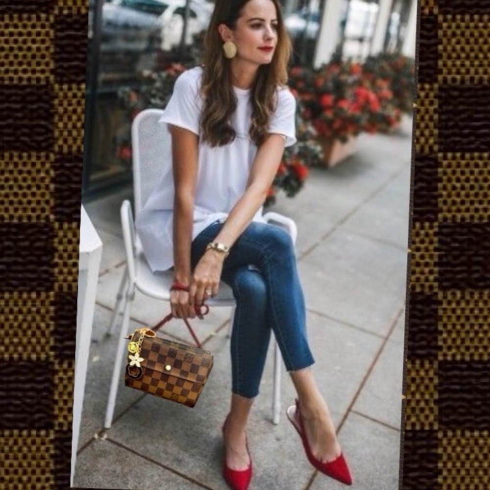 Beautiful Authentic Louis Vuitton Brown and Red Crossbody Bag😍